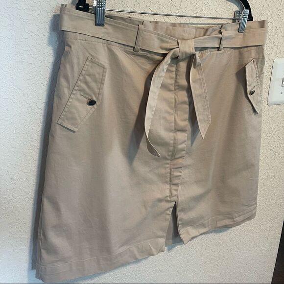 Express- Khaki High Paper Bag Waist Skirt with Tie Belt, Size XL - Picture 3 of 10